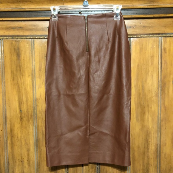 The Limited Women’s Brown Skirt. Size: Tall 0. Excellent Condition. - Picture 2 of 5